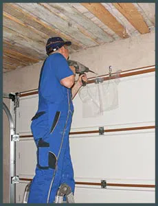 Expert Garage Doors Repairs Jamaica, NY 347-586-5177